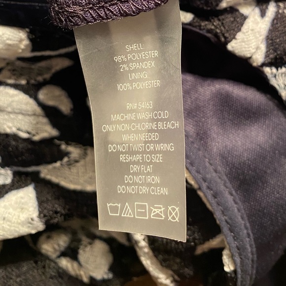 Women’s Tommy Hilfiger sleeveless dress - Picture 2 of 6